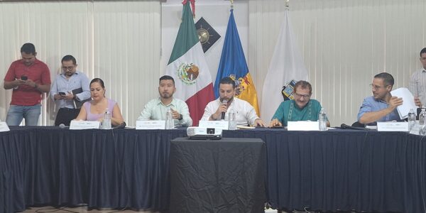 Gastaban millones en combustibles y refacciones, acusan desvío