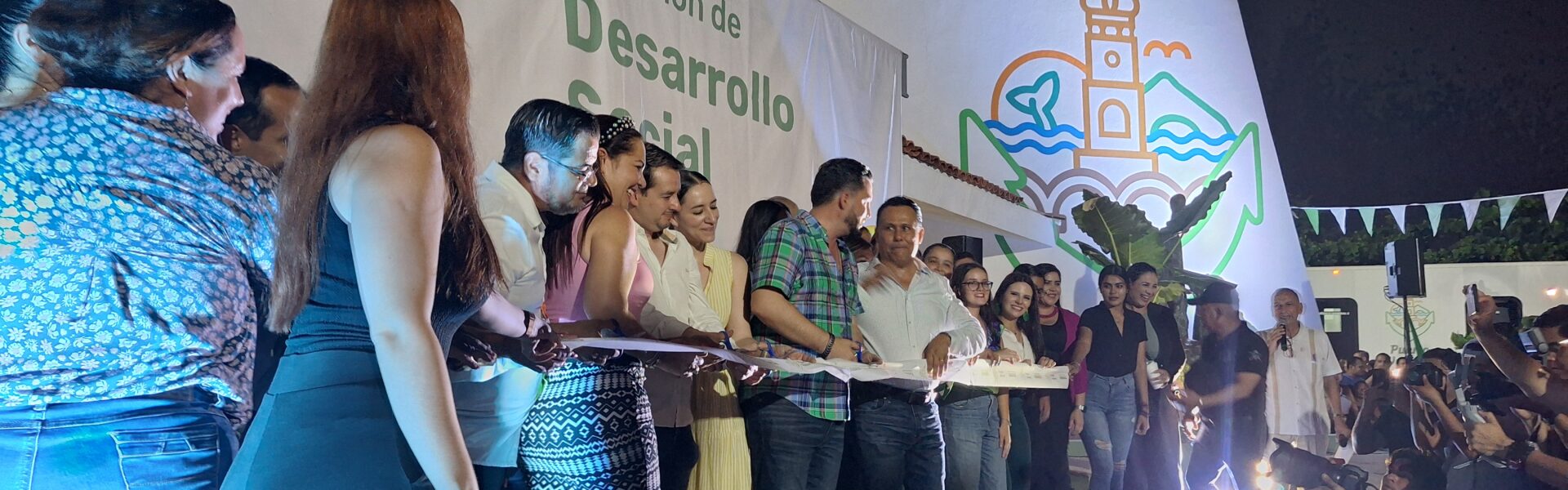 Anuncia Munguía primera entrega de tabletas electrónicas Anuncia Munguía primera entrega de tabletas electrónicas