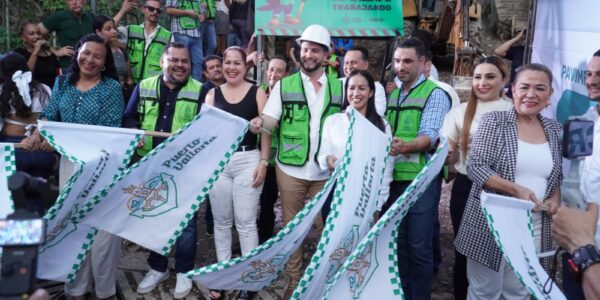 Arranca Munguía su primera obra en colonia donde creció