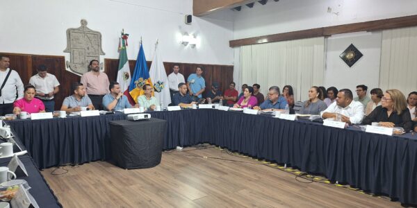 Hoy en sesión de Ayuntamiento: nuevos impuestos, designación de contralor y aprobación de 50 mdp en Luminarias