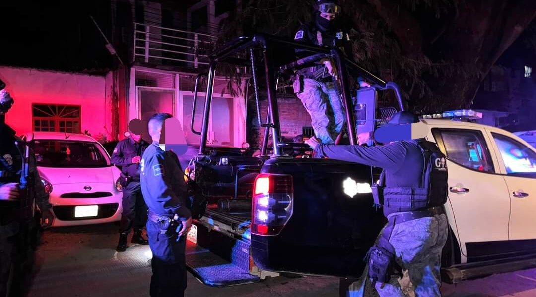 Suspenden seis meses a policías de Puerto Vallarta por desalojo ilegal