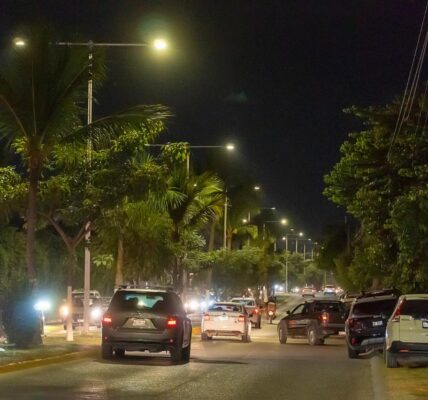 Inauguran iluminación de avenida México con inversión de 3.2 millones Inauguran iluminación de avenida México con inversión de 3.2 millones