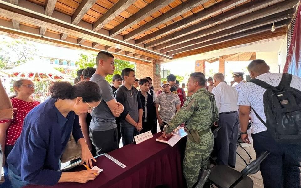 Este domingo se convoca a jóvenes para el Sorteo Militar Nacional