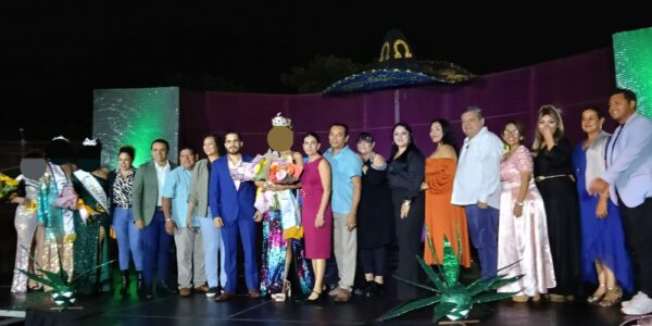 Coronan a Kaori Miss Belleza Cautiva en Ceinjure Puerto Vallarta