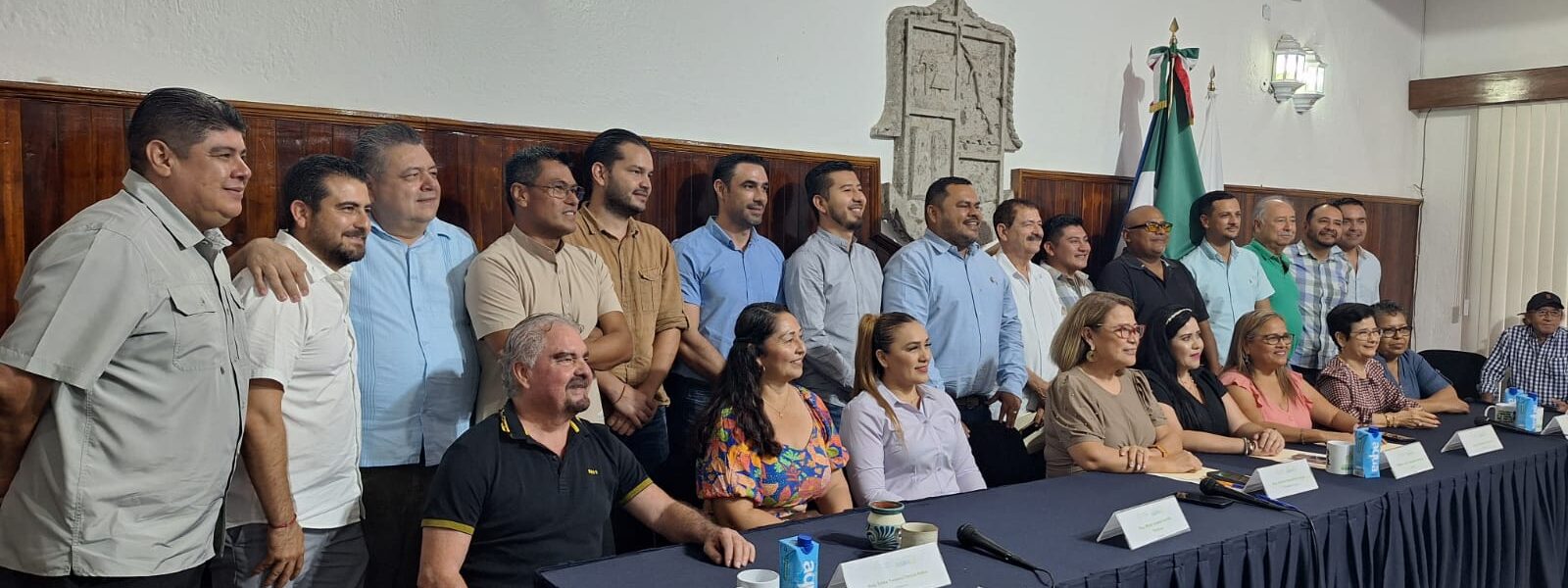 Se compromete Titi Bravo enfocar comisión de Planeación en vías alternas para disminuir tráfico