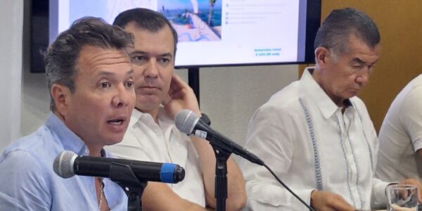 Instruye Gobenador presentar plan para mejorar frecuencia de camiones 