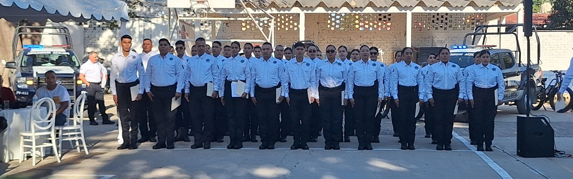 Se gradúan 32 de la Academia de Policía y Tránsito de Puerto Vallarta 