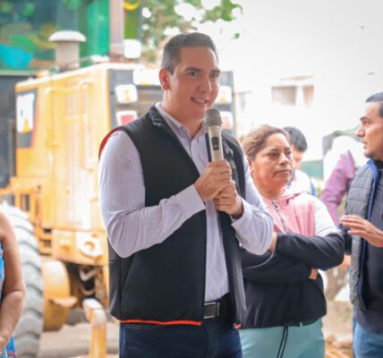 Bahía supera a Puerto Vallarta en conectividad metropolitana: Santana