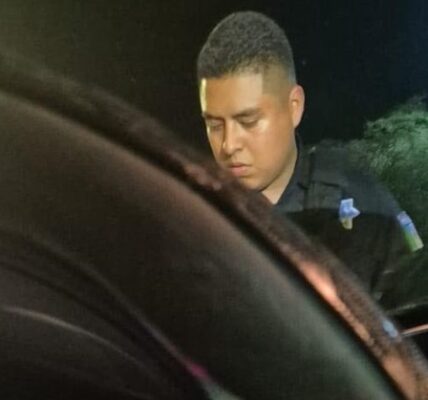 Unidad de Policías Municipales que revisan placas, extorsionan automovilistas