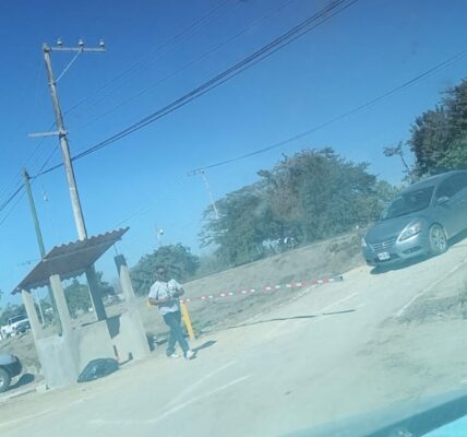 Cuestionan cobro de estacionamiento público en nueva ciudad judicial de Puerto Vallarta