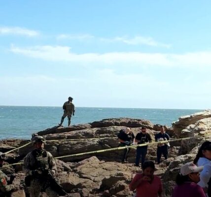 Llevan a Tepic restos óseos encontrados en Bahía para identificarlos