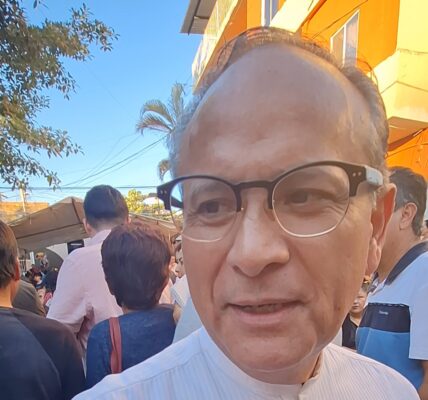 Podría construirse en Ixtapa Hospital de Especialidades de Puerto Vallarta