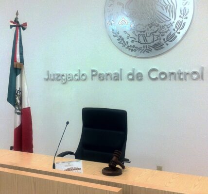 Vinculan a abogada del Ayuntamiento por presunto peculado y ejercicio indebido de funciones