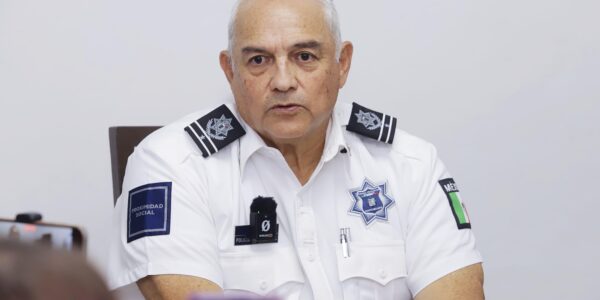 Asegura comisario que se limpio la nómina de policías fantasma; abrieron 19 carpetas
