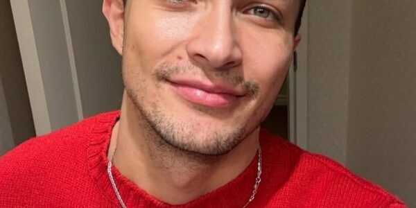 Se desdice artista canadiense que acusó a la Policía de agredirlo