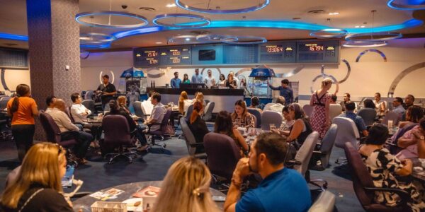 Recaudan fondos en «Desayuno Bingo con Causa» de Fundación Andrea 3.21