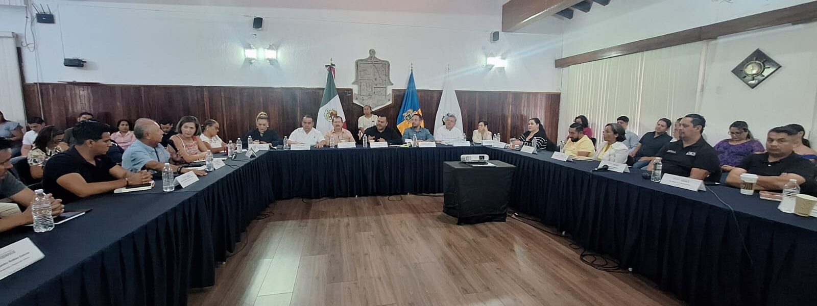 Particular pretende quitar terrenos a familias que estaban por recibir título en Joyas del Pedregal