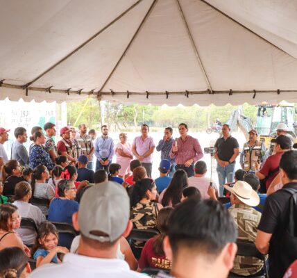 «No venimos a huevonear”: Santana estalla contra funcionarios que pidieron vacaciones