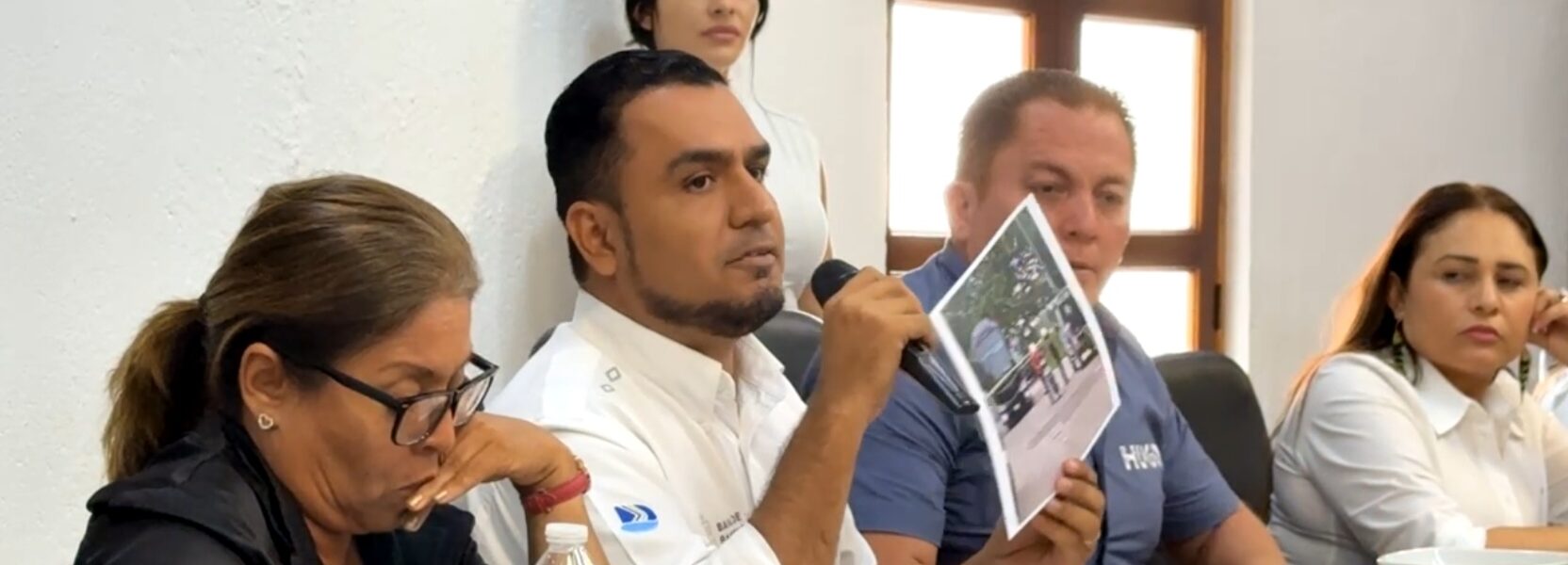 Grúas en Bahía de Banderas lucran con Cobros Excesivos: Pepe Castañeda