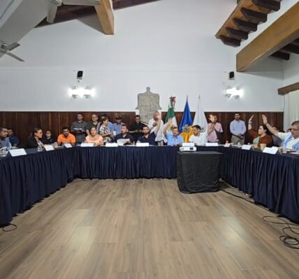 Ayuntamiento aprobó incrementó de 8% en tarifa del agua; regidores en silencio