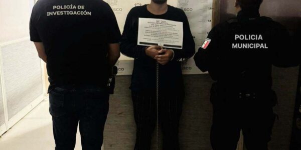 Arrestan a asaltante que robó 200 mil pesos a cuentahabiente en Puerto Vallarta