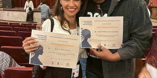 Actores vallartenses son reconocidos como Mejor Actor y Mejor Co-actriz en Encuentro de Teatro del Interior 
