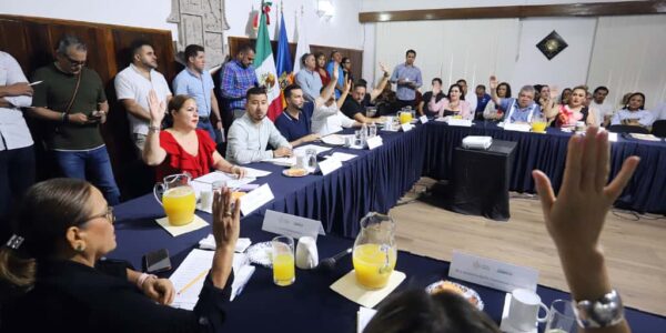 Aprueban regidores hermanamiento de Puerto Vallarta con Pico Rivera, California