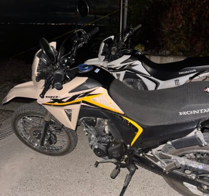 Asaltan a mano armada a joven y le quitan su moto