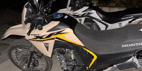 Asaltan a mano armada a joven y le quitan su moto