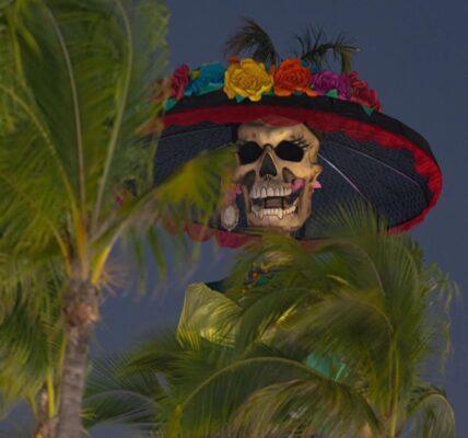 Destinaría Fidetur 2 millones para catrina monumental de Puerto Vallarta este 2025