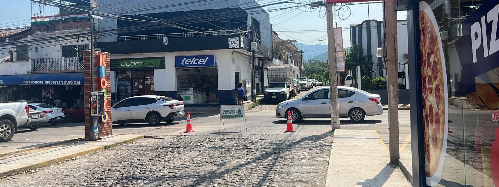 Cierre de calles por reparación de tubería en Pitillal