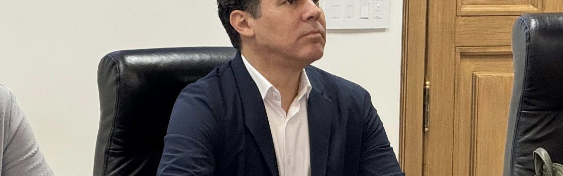 Convocarán a grúas de Puerto Vallarta para iniciar su regularización: Setran Convocarán a grúas de Puerto Vallarta para iniciar su regularización: Setran