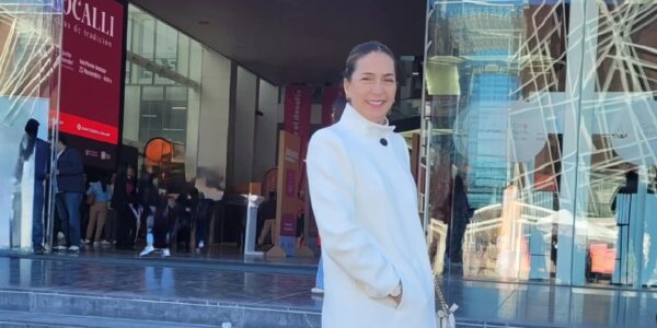 Otra vez falta regidora a sesión de Ayuntamiento por ir a evento de su otro cargo del SNTE 47