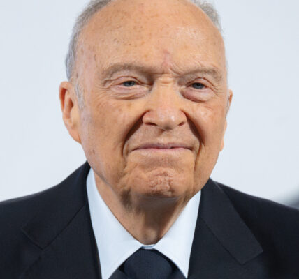 Organizaciones exigen rendición de cuentas de Gertz Manero tres su salida de FGR