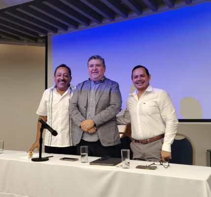 Solo 12% de autos que pagaron refrendo en Puerto Vallarta han cambiado placas: Hacienda