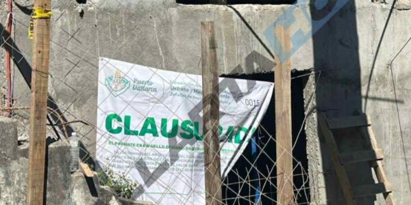 Clausura Ayuntamiento construcción de edificio por exceder niveles autorizados 