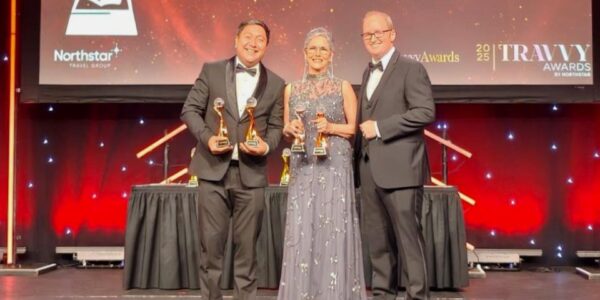 Gana Puerto Vallarta 4 Travvy Awards 2025 como destino turístico 