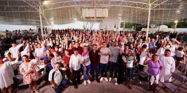 Reúne Ra Aguilar a más de dos mil líderes en posada morenista 