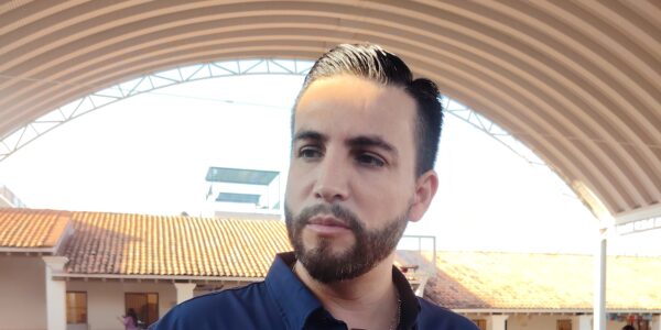 Señala alcalde que SCJN solo invalidó impuesto para extranjeros en 2025, pero lo cobrará en 2026