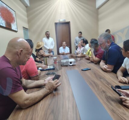 Se compromete Sindicatura ante vecinos de interponer denuncia contra edificio «Frida»