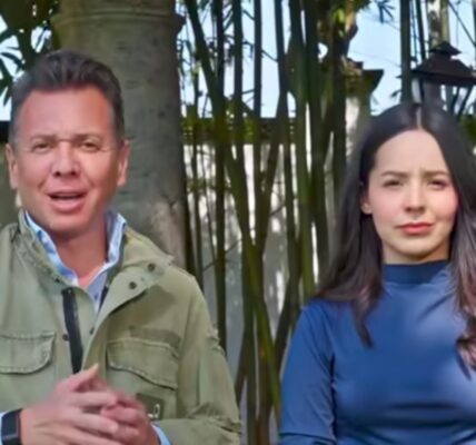 Gobernador y FEU acuerdan tarifa del trasporte público de 5 pesos para estudiantes