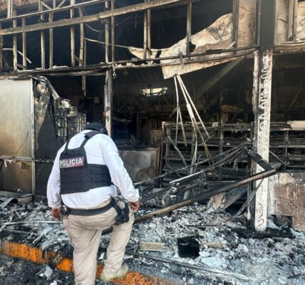 Comunicado del Gobierno Municipal sobre el narcobloqueo y recuento de daños Comunicado del Gobierno Municipal sobre el narcobloqueo y recuento de daños