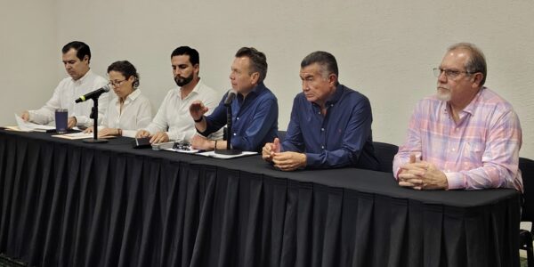 Crearán fondo de contingencia para ayudar a negocios y automovilistas afectados