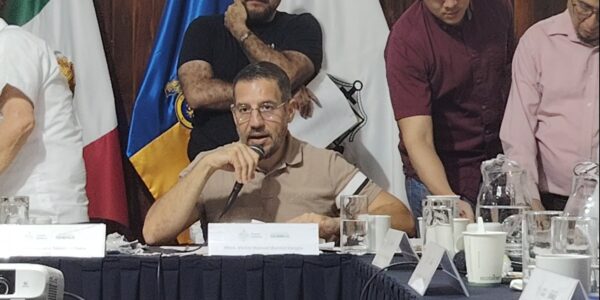 Anuncian «Juventudes del Bien»: Estímulo de 5,000 pesos para estudiantes destacados