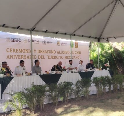 Conmemoran Día del Ejército Mexicano en 41 Zona Militar