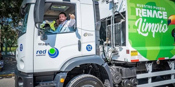 Señala Red Ambiental que suspende recolección de basura por deuda de 9 meses