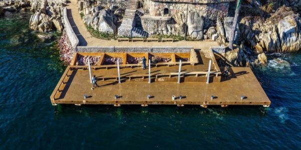 Inaugura Gobernador andador y muelle de Mismaloya de 82 millones