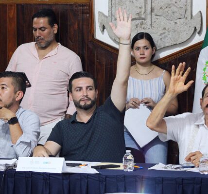 Gobierno Municipal se adhiere a programa estatal contra violencia de género