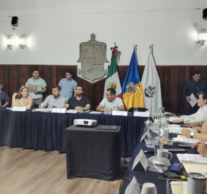 Aprueban Convocatoria para «Premio Puerto Vallarta 2026»