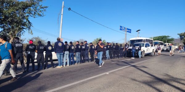 Continúa la manifestación en Punta de Mita; aún no hay acuerdos